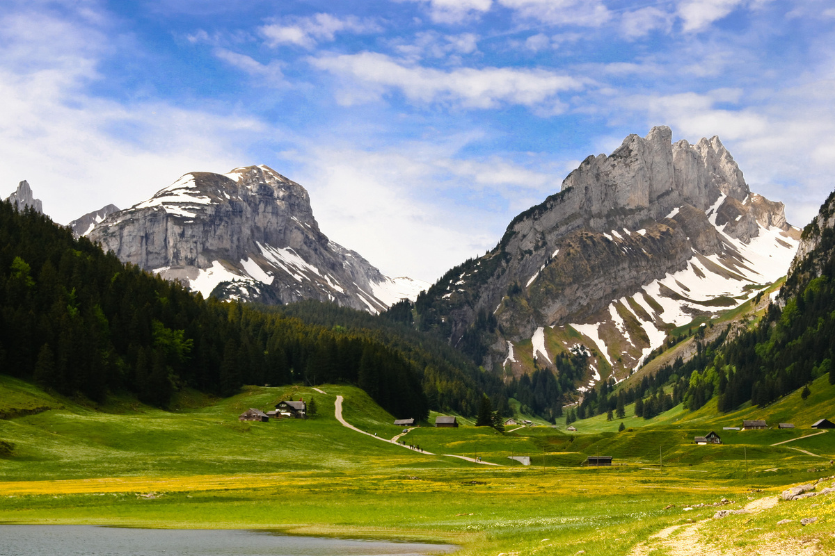 Auswandern in die Schweiz: So klappt es